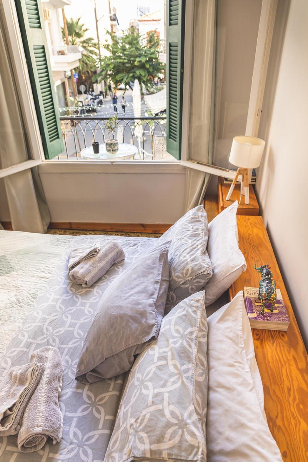 Artistic Getaway Home - Super Central Heraklion  ภายนอก รูปภาพ